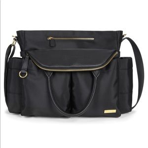 Skip Hop Chelsea Downtown Chic Diaper Satchel